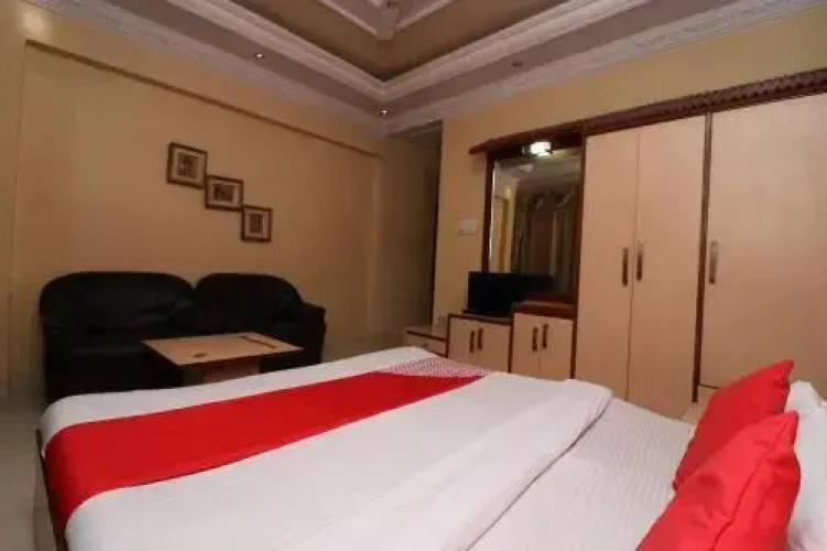 Akash Regency by OYO Rooms