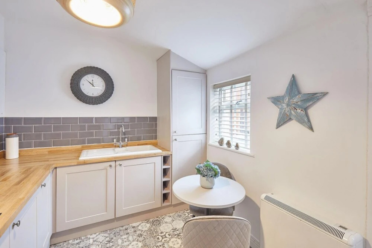 Host Stay Den Westcliff