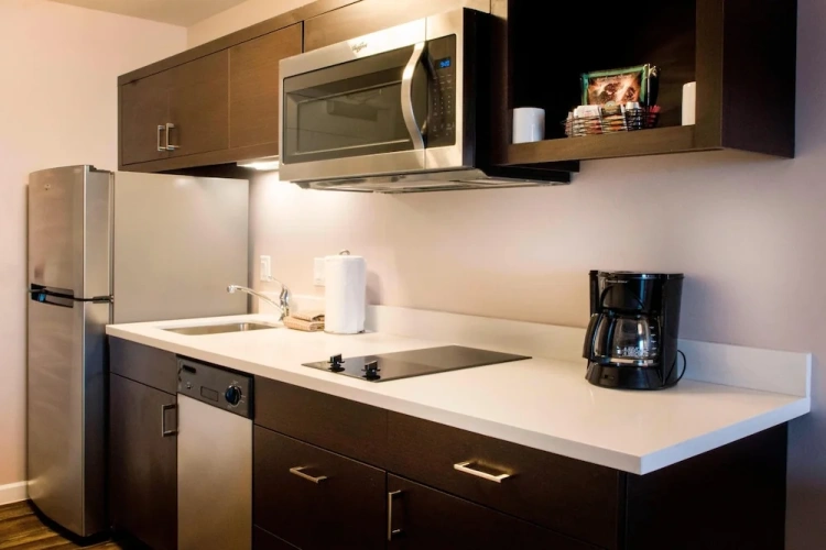 1 Bedroom Suite