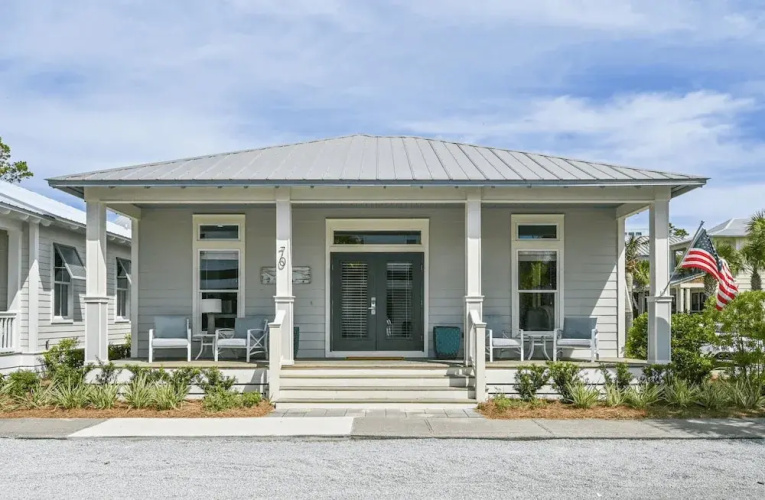 Walk To Seacrest Beach, Resort Pool Modern 3bdr Free Wheelin By Avantstay - Rosemary Beach, FL