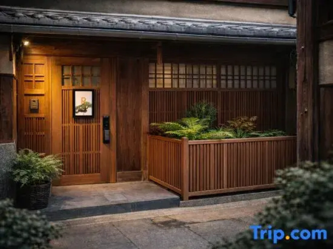 Miya Townhouse by Reflections