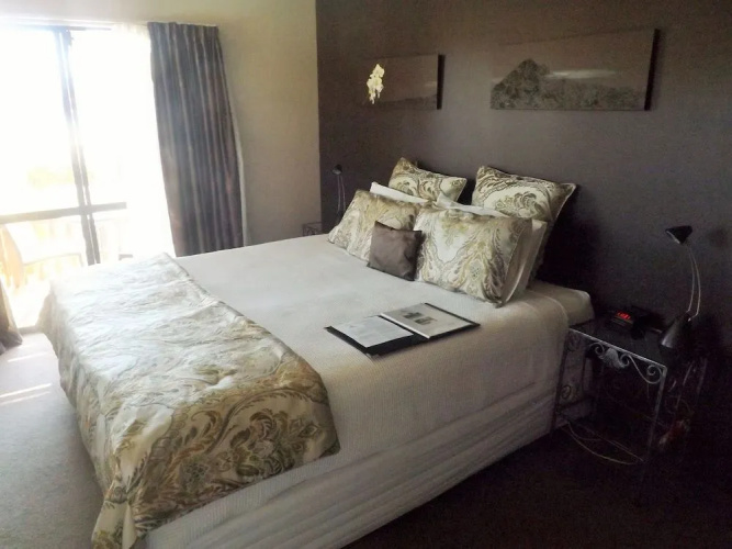 Harbour View Bed & Breakfast