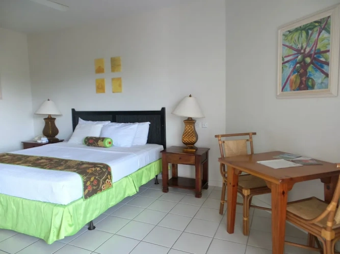 Superior room with balcony and with garden view