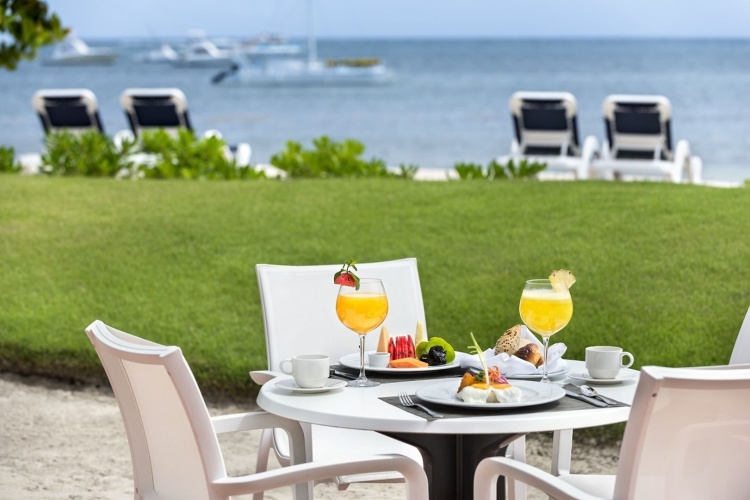 Blue Beach Punta Cana Luxury Resorts photo 11