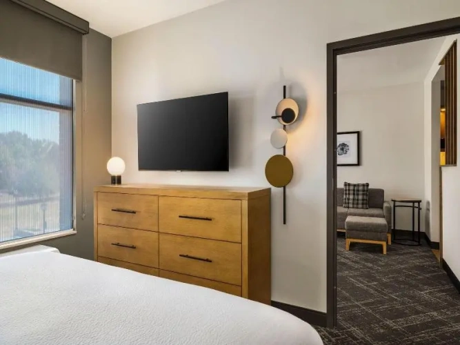 1 Bedroom Double Suite