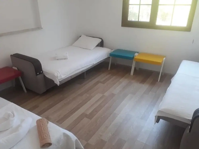 3 Bedrooms Apartment