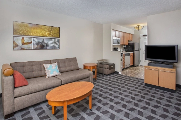 2 Bedrooms Suite
