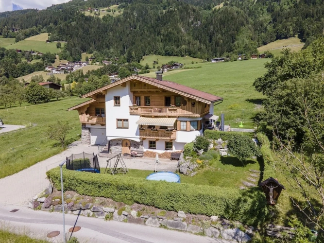 1 Bedroom Classic Apartment with balcony