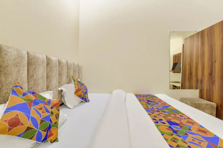 Fabhotel Shree Vrindavan