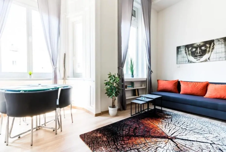 1 Bedroom Apartment