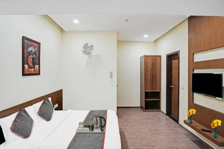 Hotel Royal Regency