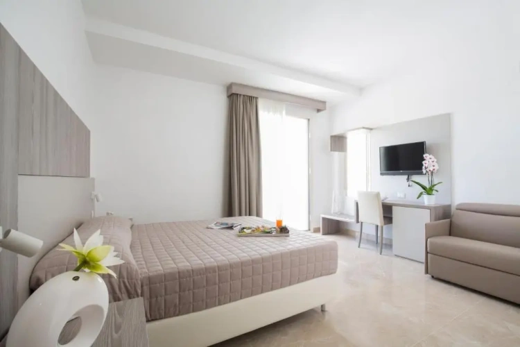 Standard Double room with balcony