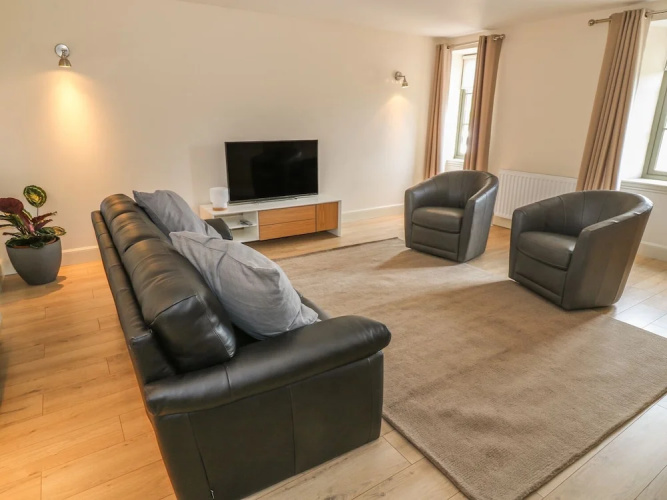 5 Papple Cottages