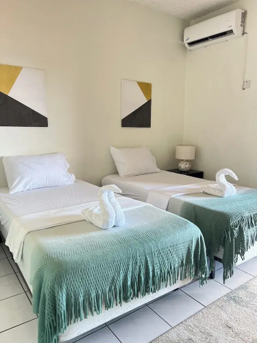 Seaview Apartel