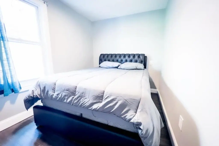 6 Bedrooms Cottage
