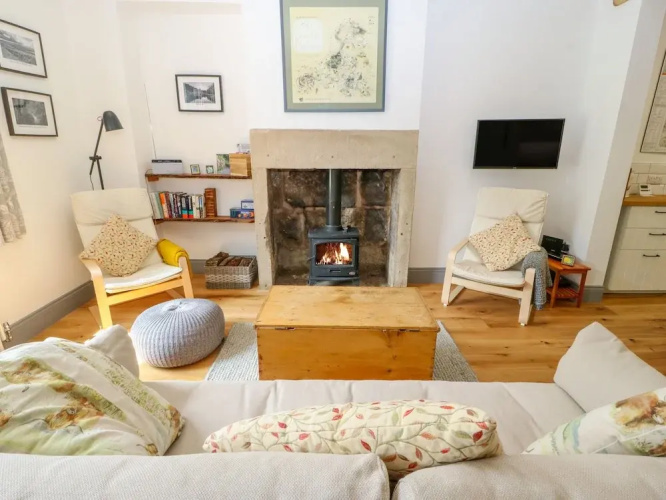 Cragside Cottage