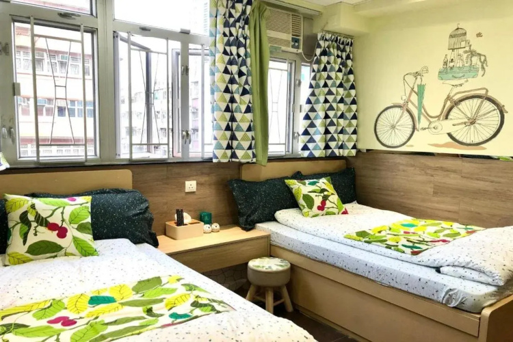Paris Guesthouse