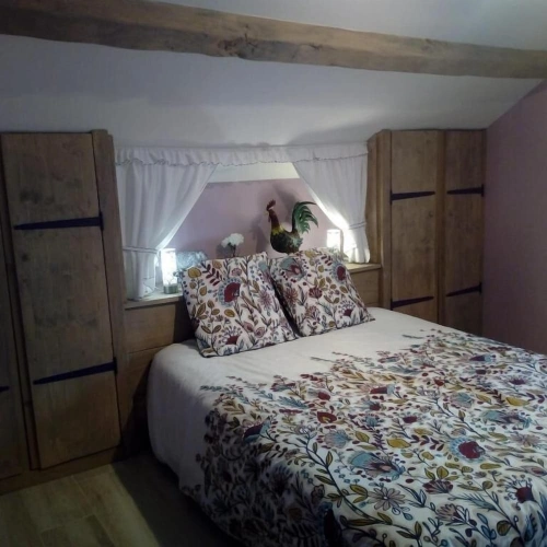 Economy room