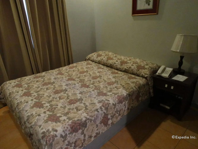 Casa Leticia Business Inn