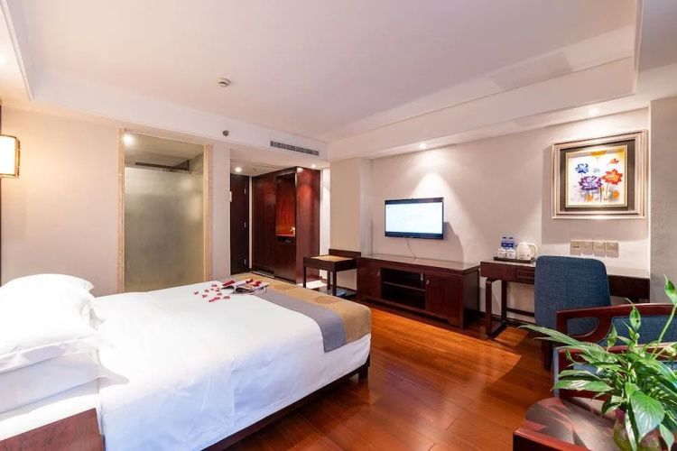 Zongrui Hotel