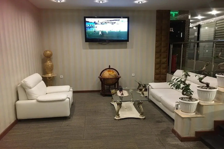 Hotel Emir