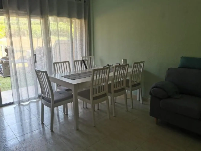 3 Bedrooms Apartment
