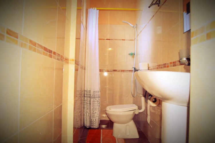 VILA LILI Guest House - Berat