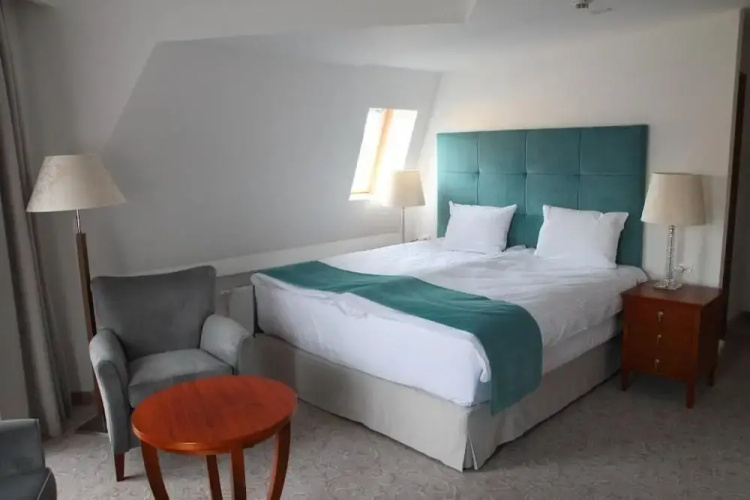Hotel Śródka