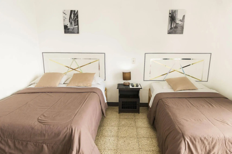 Casa de Romero B&B
