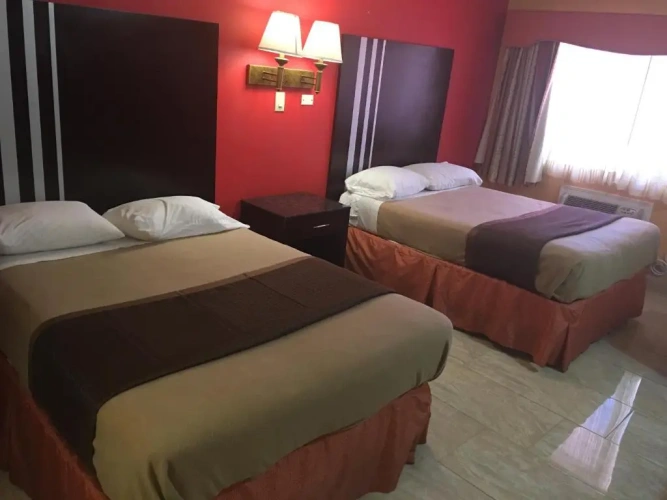 Quadruple Suite