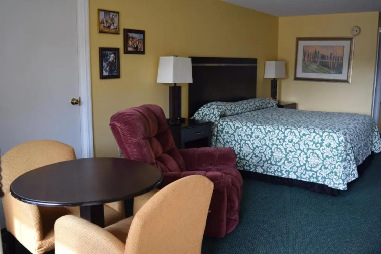 Cullars Inn