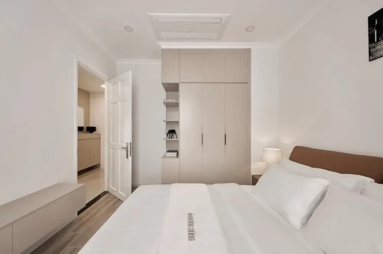 Hoang Dung Apartment by THC Group