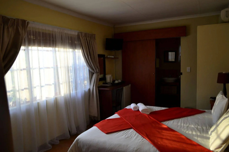 Morulana Guest House