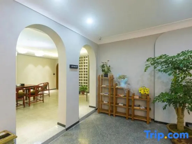 Yunqiju Hotel