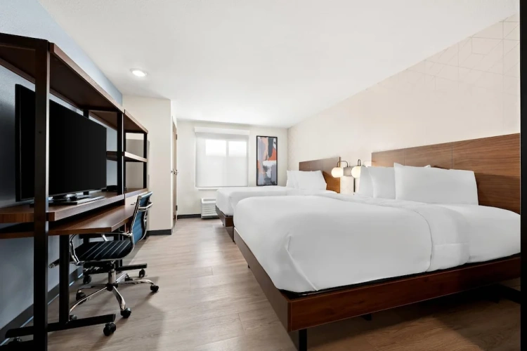 Quadruple Suite