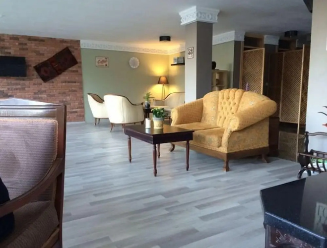 Hotel Hugo