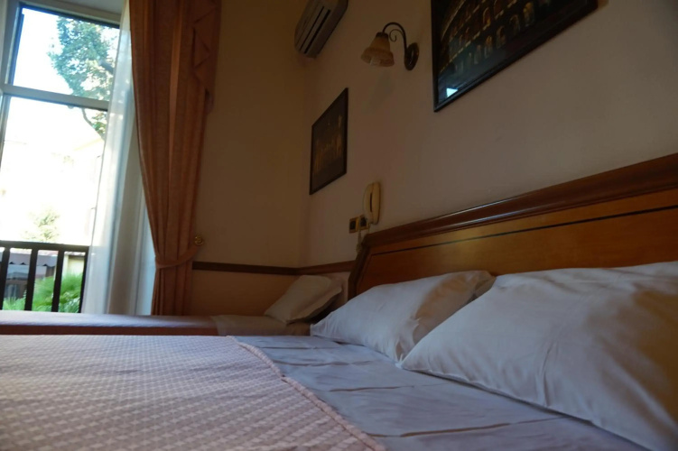 Green Hotel