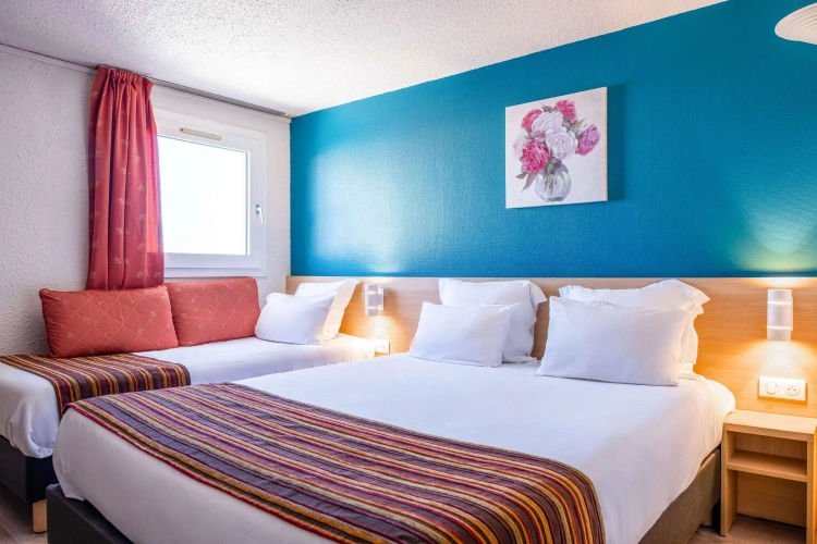 Standard Quadruple room