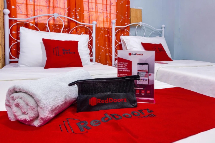 Reddoorz @ Zapatera Cebu