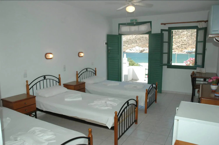 Tzannis Aglaia Pension