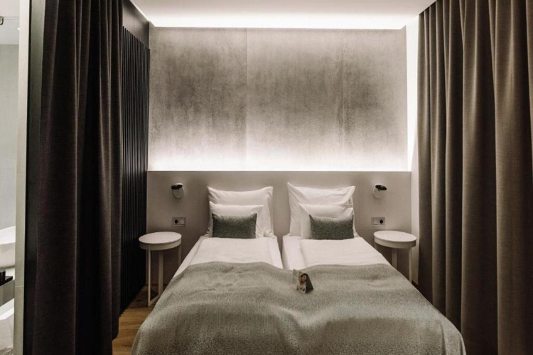Hotel A Plus