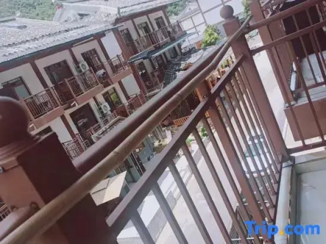 Zehui Homestay