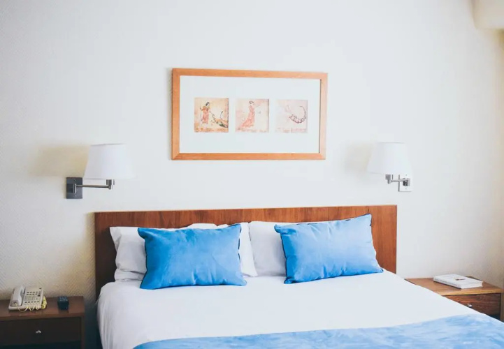 Le Petit Suites