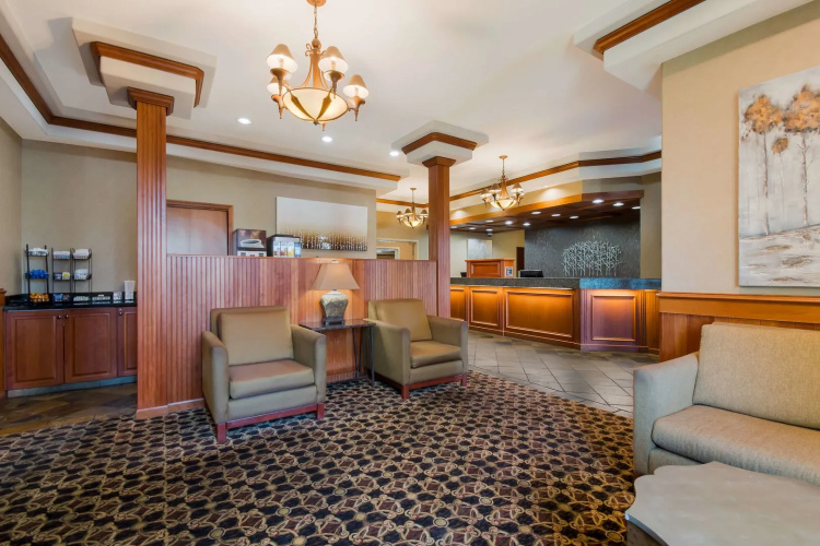 Best Western University Inn & Suites
