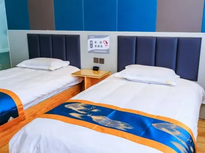 Yiming Hotel