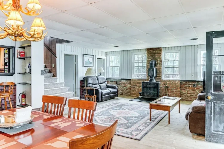 3 Bedrooms Cottage