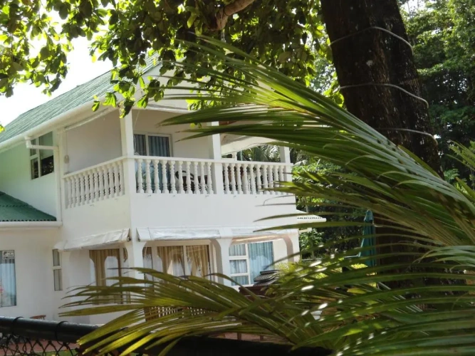 1 Bedroom Cottage