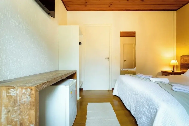 Deluxe room with balcony and with garden view
