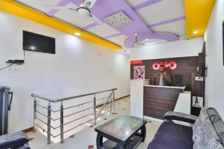 Hotel Shree by OYO Rooms