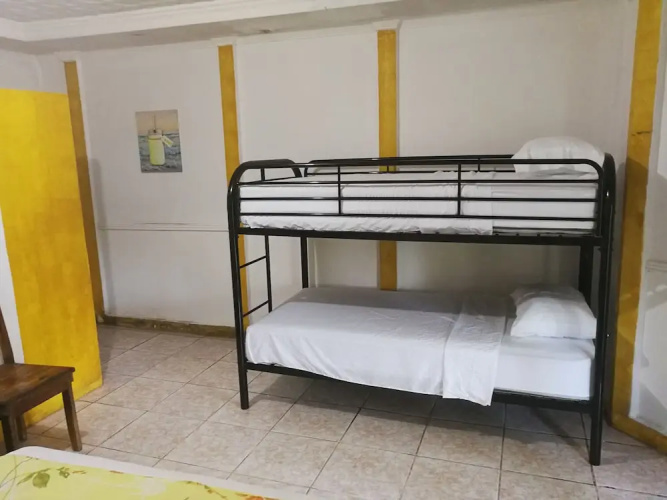 Secret Garden Hotel - Hostel